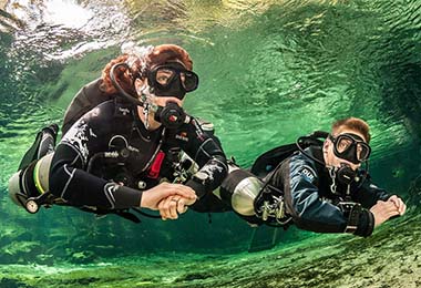 Sidemount Diving Sidemount Diver